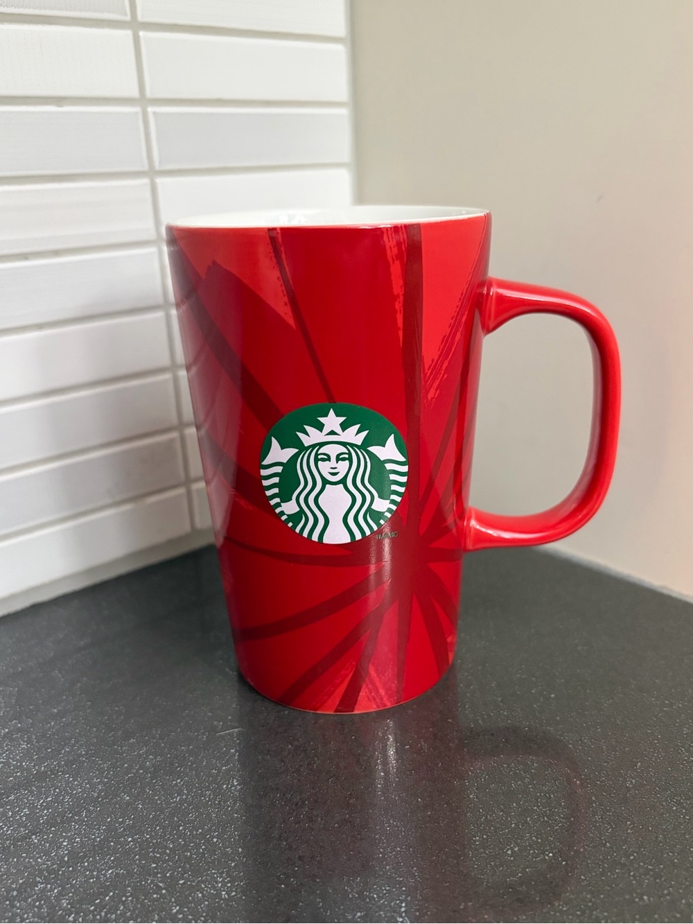 Starbucks 2014 12 oz Christmas Blend mug